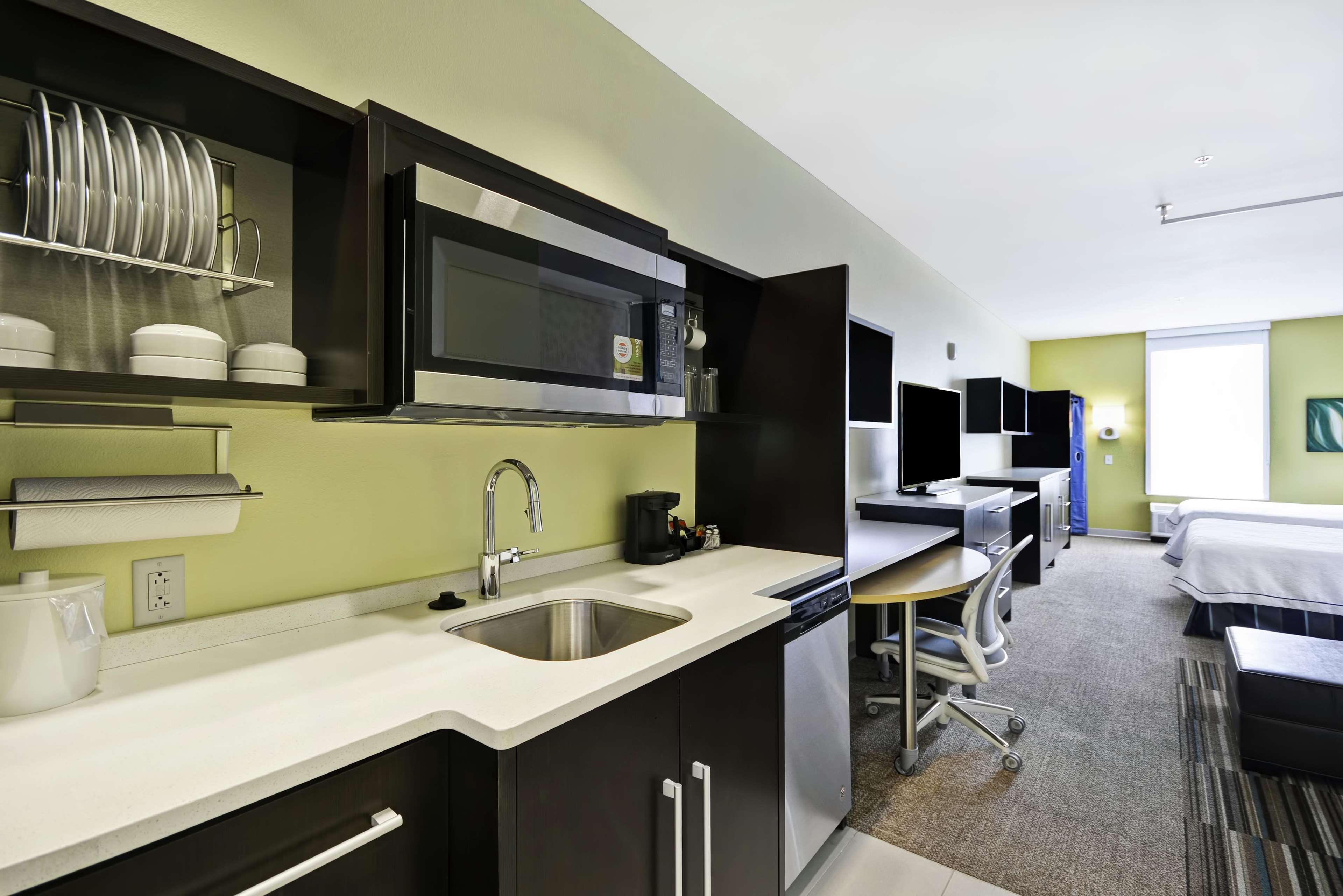 Home2 Suites By Hilton Brownsville Exterior foto